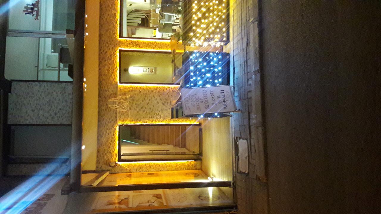 Simal Butik Hotel Измир Екстериор снимка
